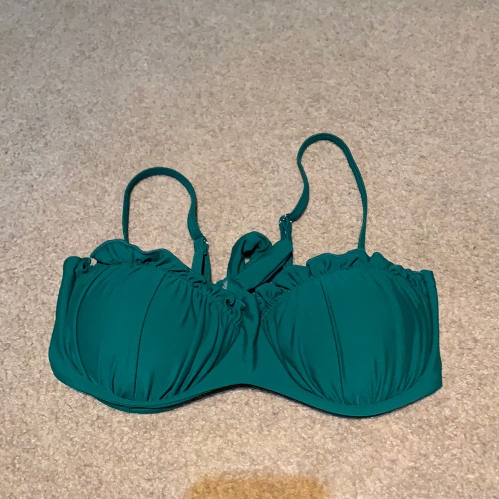 Brand New, with Tag Green Shein Ruffle Bikini Top